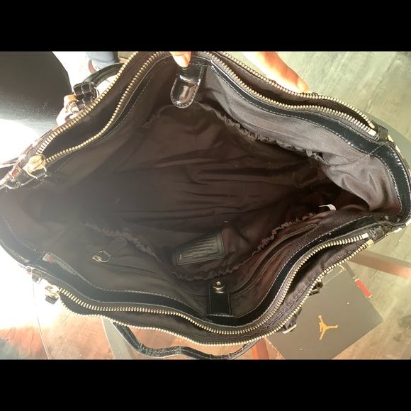 Coach diaper bag - Picture 4 of 4